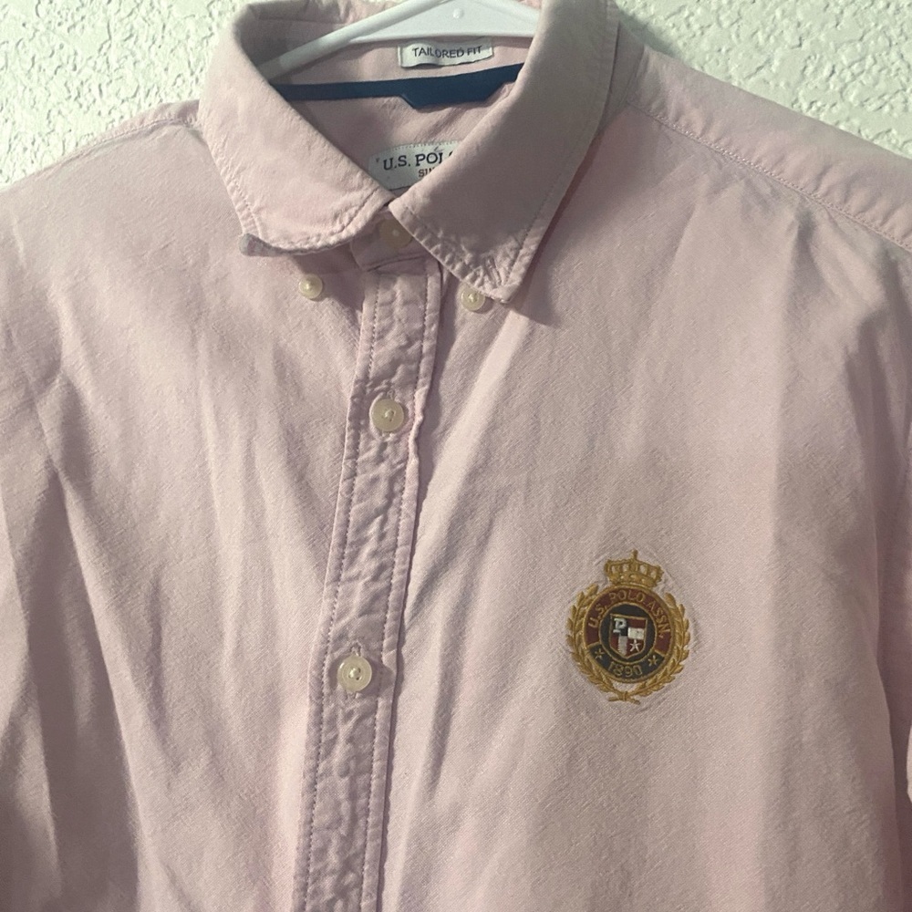 U.S. Polo Assn. Light Pink Button-Down Shirt Tailored fit with Embroidered Crest - Picture 3 of 6